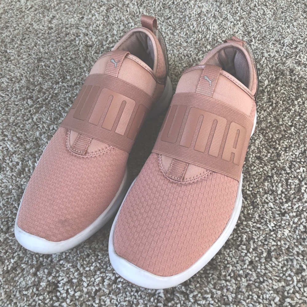 Light Pink Puma Athletic Sneakers - Women’s 7